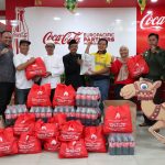 Berkah Ramadan: CCEP Indonesia Berbagi Kebahagiaan Salurkan Ribuan Paket Lebaran